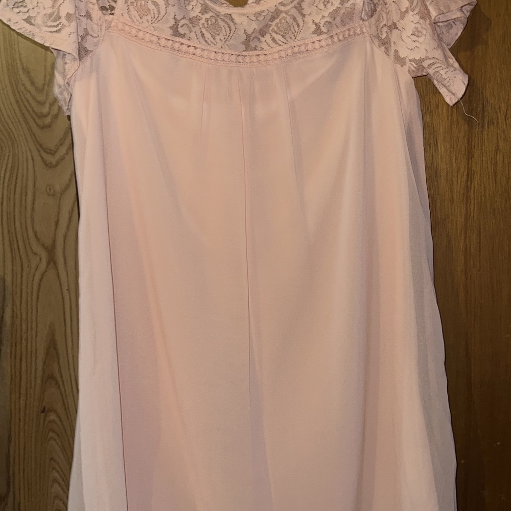 Elegant Pink Lace Dress